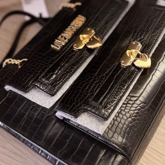 MOSCHINO TOTE WITH DOUBLE FRONT POCKETS - Picture 2 of 2